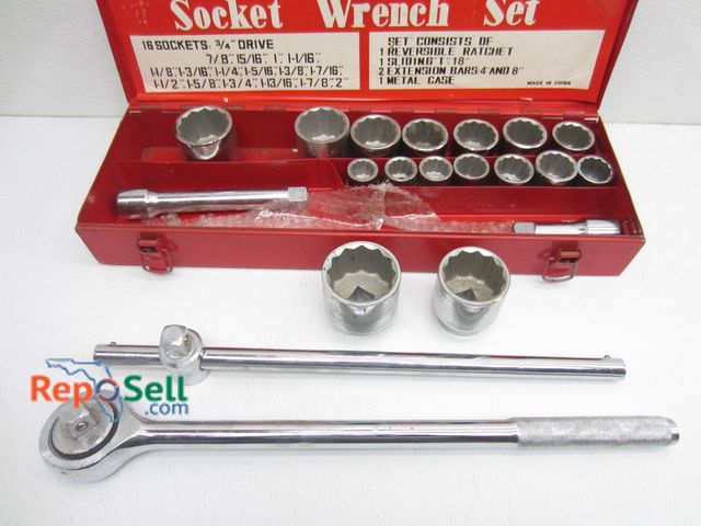 Lot 31-5241 - 3/4" Drive Sockets in Case