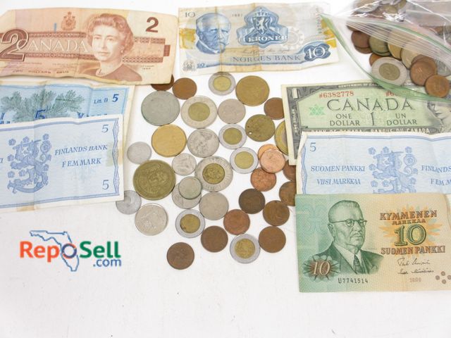 Lot 31-1020 - Lot of Foreign Currency, Paper and Coin: Canada, Finland, etc., 1 lb 4 oz total