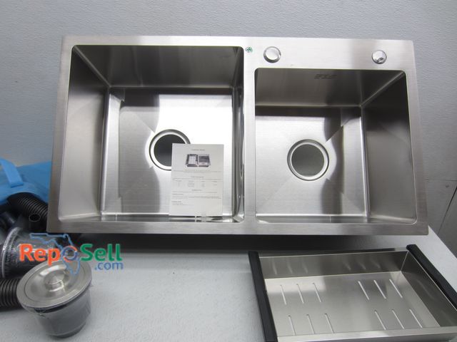 Lot 31-3467 - Dual Sides Kitchen Sink With Sliding Rack And Acces - Appears New