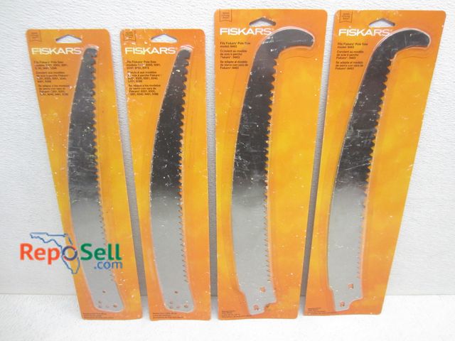 Lot 31-9290 - (4) Fiskars pole saw blades
