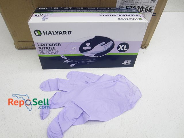 Lot 31-2237 - (2300) Halyard Nitrile Exam Gloves; Size XL; #52820