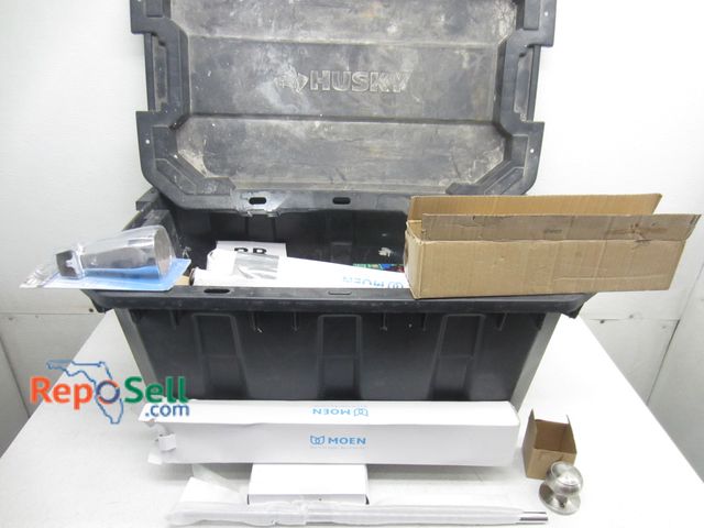 Lot 31-6156 - Plumbing Hardware With 25 Gallon Husky Tote, Some Appear New