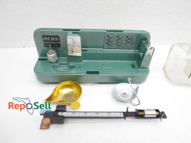 Lot 31-9593 - RCBS 10-10 Powder Scale