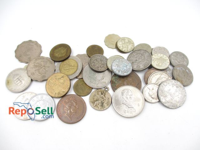 Lot 31-2029 - Foreign Coin Lot and (2) Pendants