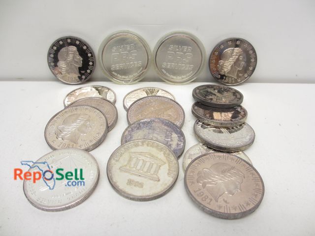 Lot 31-9040 - (17) 1 oz. Silver Rounds .999 Silver