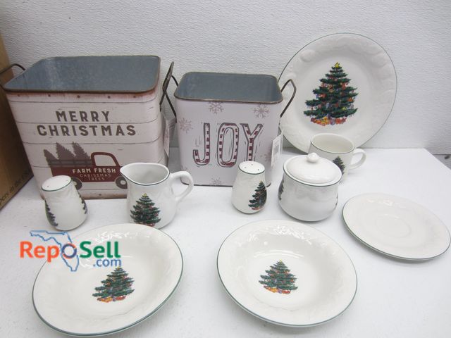 Lot 31-2057 - Holiday Items: (8) Dinner Plates, (8) Bowls, Salt &amp; Pepper Shakers, (2) Tins, etc.