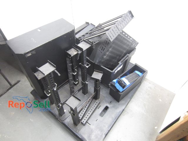 Lot 31-9146 - Pallet Load: Metal Shelving &amp; Accessories, Metal Stands, Wall Mount, etc.