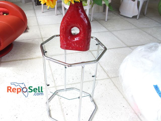 Lot 31-1492 - Metal/Glass Side Table With (2) Shelves 24" Hx17" W And Ceramic Vase With Faux Flowers