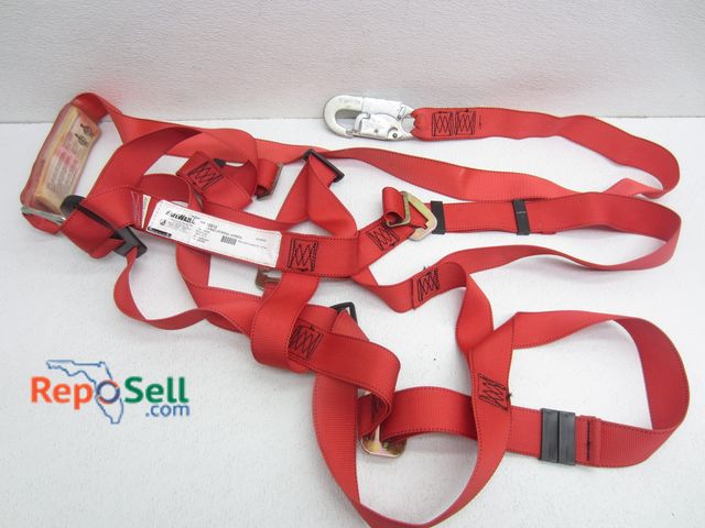 Lot 31-4145 - Safe Waze Red Safety Harness #10810