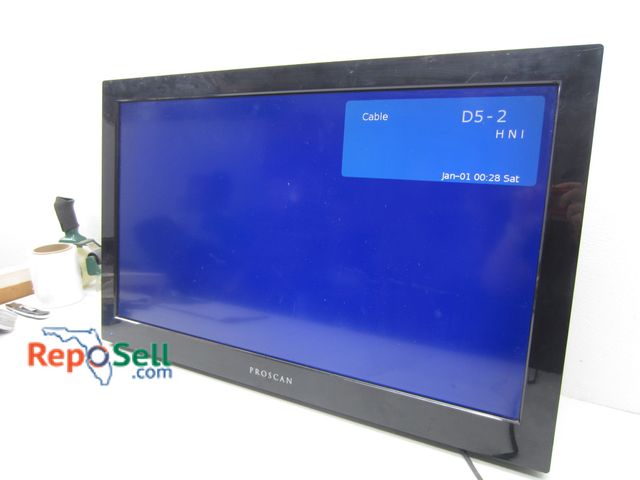 Lot 31-5307 - ProScan 32" TV #PLCD3271A-D - Powers On