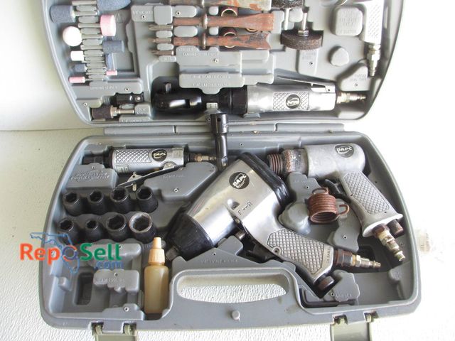 Lot 31-8572 - DAPC Air Tool Set With Case, Assorted Attachments