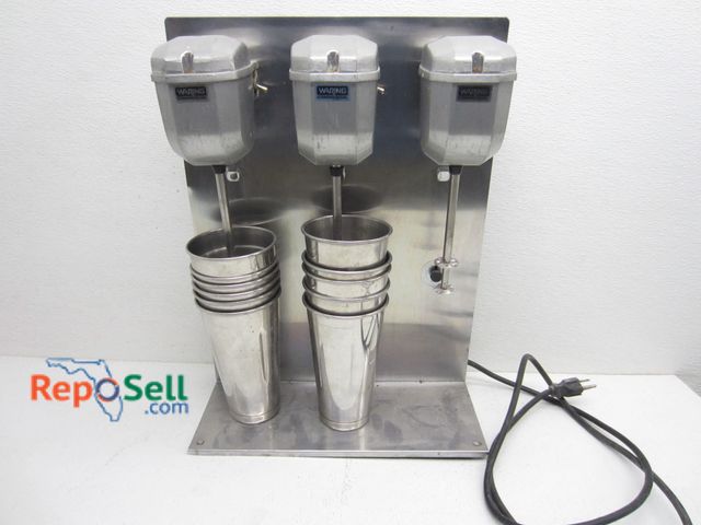 Lot 31-9244 - Milkshake Machine - Powers On, Needs Repair