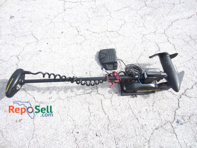 Lot 31-9301 - Minn Kota Riptide Trolling Motor, Foot Pedal With Quick Release Mount