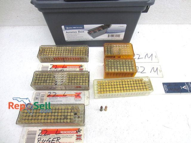 Lot 31-6345 - Plastic Ammo Can With (426)rds 22LR, Approx (270)rds Are Hollow Point
