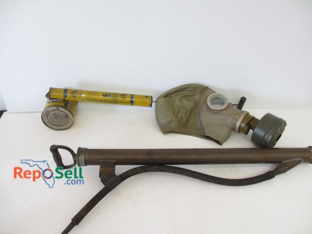 Lot 31-1259 - (3) Vintage Pieces; Includes Gas Mask, Pump and Fogger