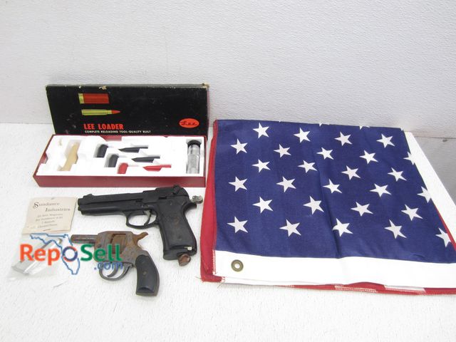 Lot 31-6361 - Sporting Lot: Flag, Reloading Tools, Daisy BB Gun, etc.