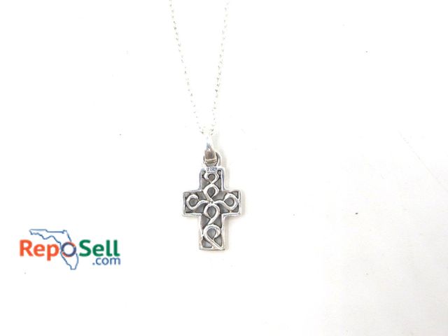 Lot 31-9011 - .925 Silver Cross Pendant and 18" .925 Chain - 2.97g total