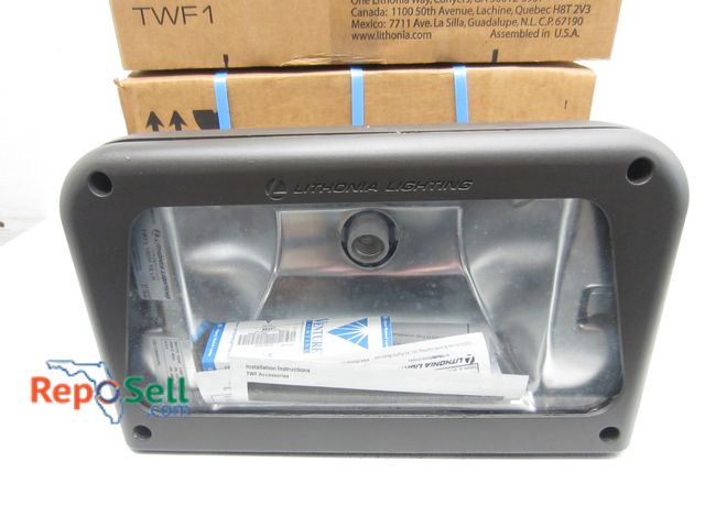 Lot 31-9118 - (2) New Lithonia Lighting Outdoors Lights TWF1 100M TB LPI