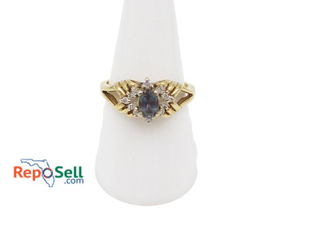 Lot 31-1010 - 14K Yellow Gold Sapphire Diamond Ring Size 8 - 4.32g total