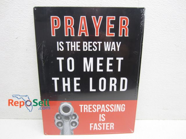 Lot 31-2273 - Metal Trespassing Sign 12"x16"