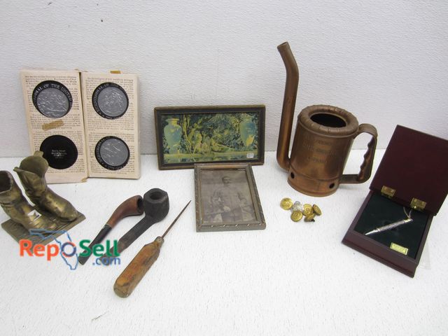 Lot 31-6139 - Vintage Estate Lot; Includes Pipes, Buttons, Pen, Etc.