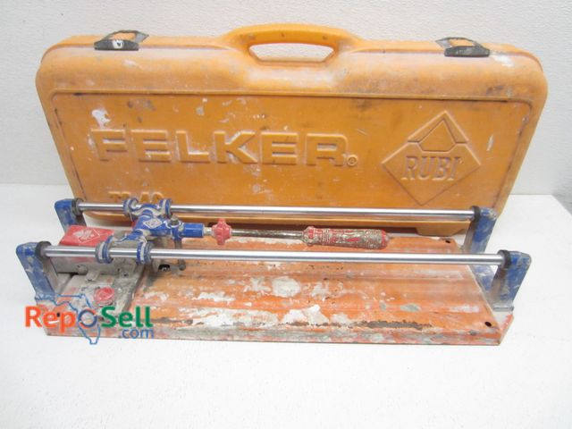 Lot 31-9238 - Rubi Felker TS 40 Tile Cutter In Case