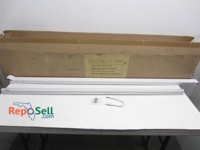 Lot 31-5341 - (25) New Linkable LED Shop Lights With Hardware
