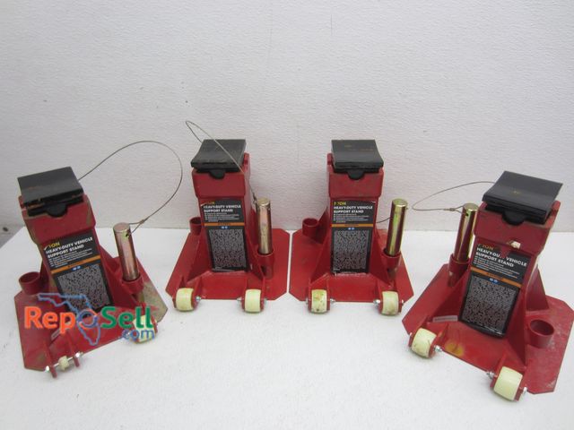 Lot 31-2368 - (4) 7-Ton Heavy Duty Vehicle Support Stands