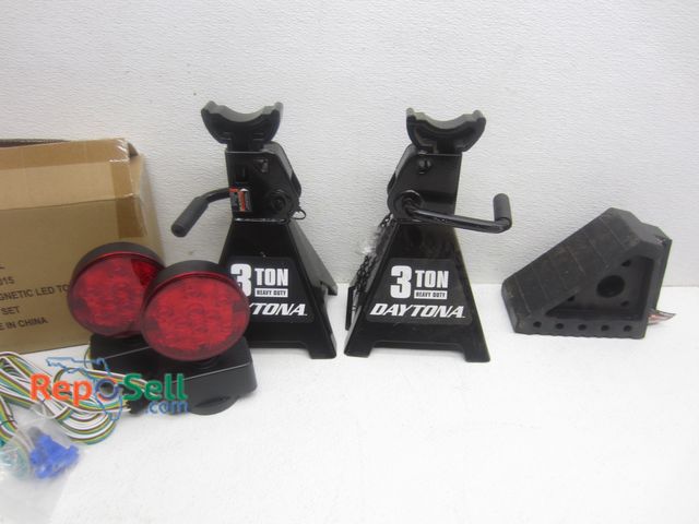 Lot 31-6526 - Auto Lot: (2) New 3-Ton Jack Stands, New Magnetic LED Tow Lights &amp; Wheel Chock