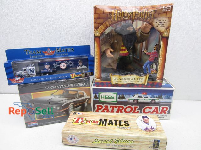 Lot 31-5223 - (5) Collectible Toys in Boxes: Harry Potter, Hess, Sealed Monte Carlo Model, Team Mates