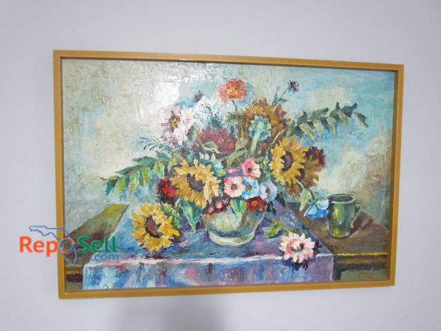 Lot 31-9019 - Oil Painting Of Sunflowers And Flowers In A Vase, Signed And Framed, Dated 1992.