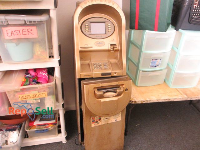 Lot 31-2100 - Tranax Hyosung Mini Bank ATM Machine HB1400