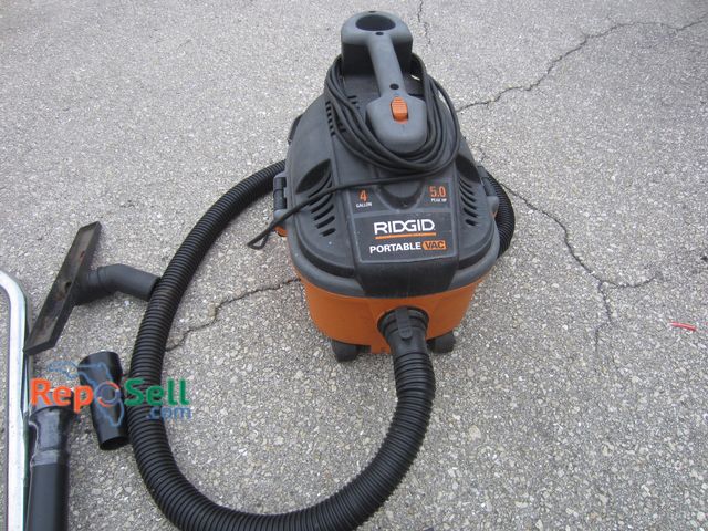 Lot 31-5515 - 4 Gal Rigid Vac 5.0HP with Accessories #WD40700 - Powers On