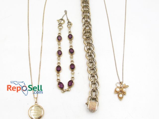 Lot 31-9016 - Gold-filled/gold over jewelry: two necklaces, two bracelets.