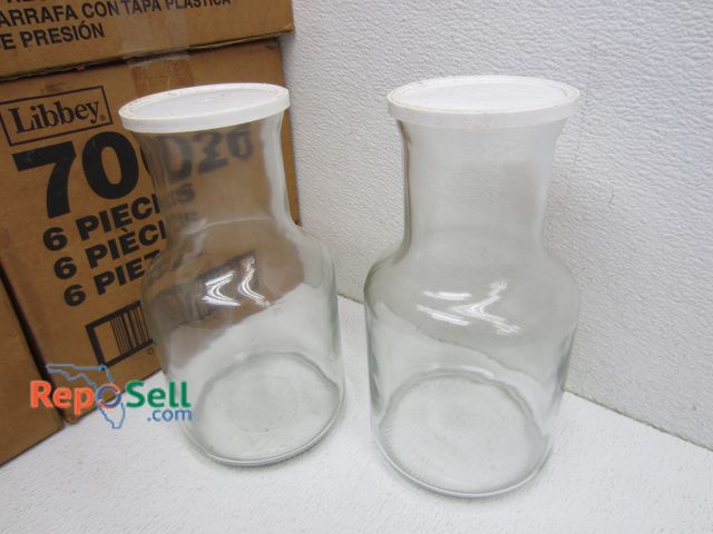 Lot 31-3506 - (4) Cases of Libbey 70026 Restaurant Carafes