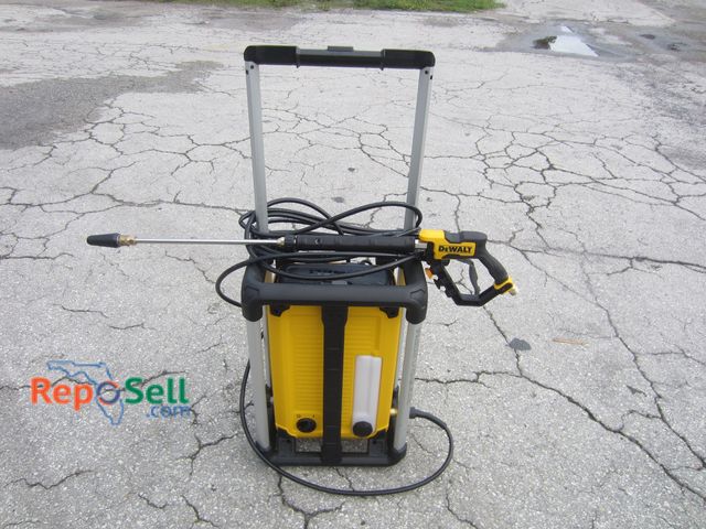 Lot 31-5151 - DeWalt  2100 PSI Electric Pressure Washer With Wand And Hose - Power On