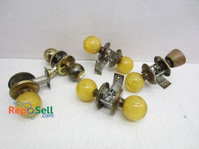 Lot 31-5398 - (5) Sets Vintage Door Knobs