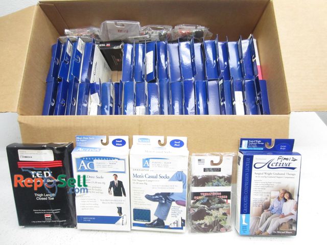 Reposell.com - Lot 31-2301 - (50) Diabetic/compression socks/stockings ...