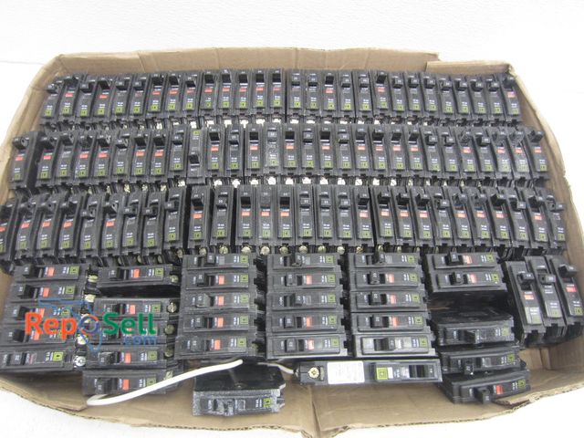 Lot 31-8548 - Approx (105) Square D 120V Breakers