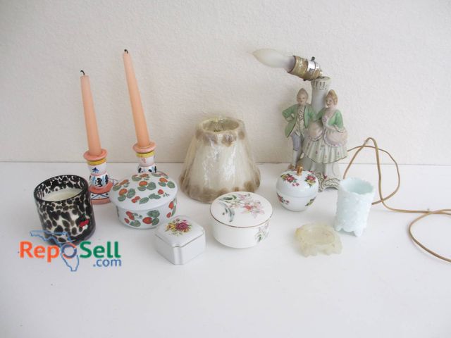 Lot 31-8525 - Vintage Porcelain Decor And Tableware, Lamp, Candleholders, Japan & Taiwan Markings