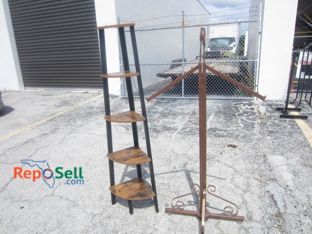 Lot 31-6512 - Corner Shelf &amp; Clothing Rack