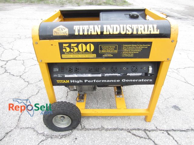 Lot 31-9260 - Titan Industrial 5500/5250 Gas Generator TG-5500 - Has Compression