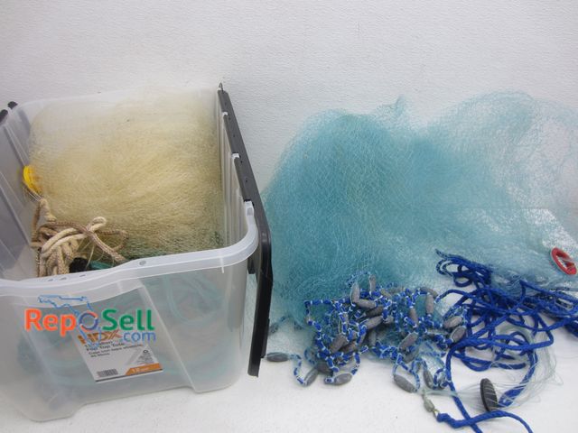 Lot 31-6375 - (3) Commercial Fishing Nets w/12gal Flip Top Tote