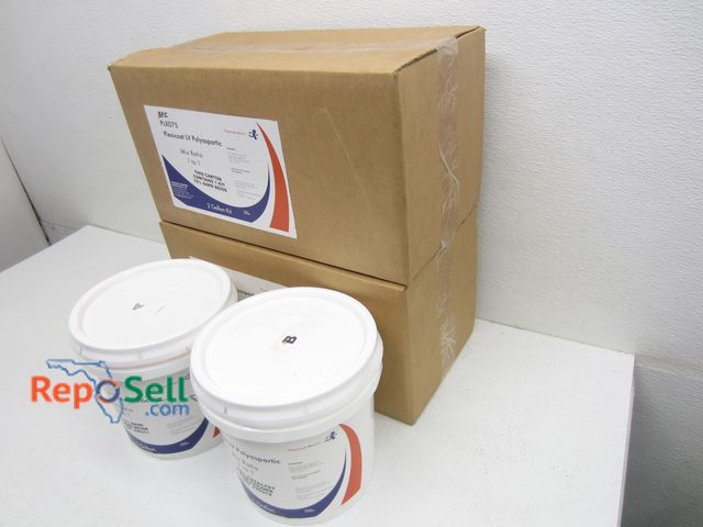 Lot 31-7246 - (2) 2 Gallon Kits of Sand Beige Plexicoat LV Polyaspartic #PLX075