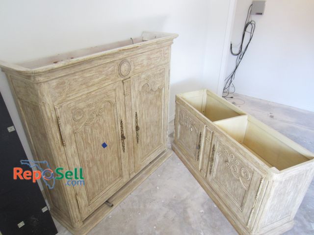 Lot 31-2119 - Wood Whitewashed Armoire