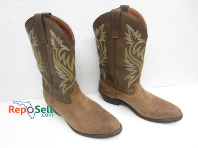 Lot 31-5102 - Laredo Boots Size 9.5