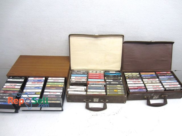 Lot 31-6169 - (3) Trays Cassettes: George Strait, George Jones, Simon and Garfunkel, etc