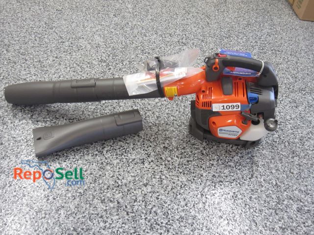 Lot 31-1099 - Husqvarna New Pro Blower 525BX