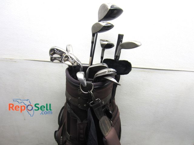 Lot 31-6229 - (14) Taylor Made, Cleveland Clubs and Golf Bag