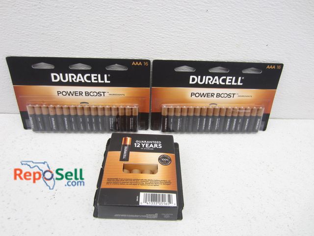 Lot 31-9323 - New Battery Lot: Duracell (32) AAA, (24) AA - MFG 2021 &amp; 2024